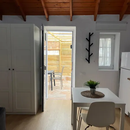 Semesterbostad Senderos, Naturaleza Y Mar 2 Moya (Gran Canaria)